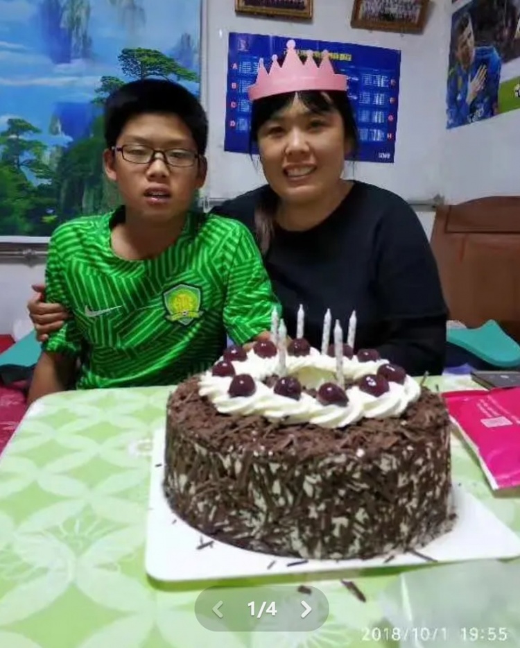  郭嘉璇母親曬照悼念兒子：璇兒生日快樂，希望天堂幸福
