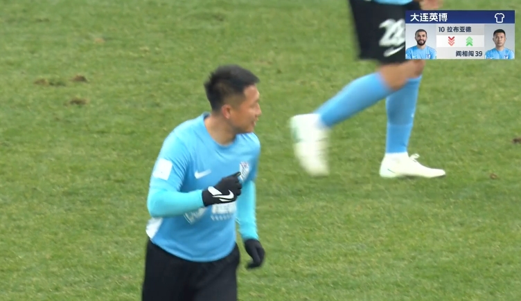  隊長來了！38歲閻相闖替補登場，上演賽季&重返中超首秀！