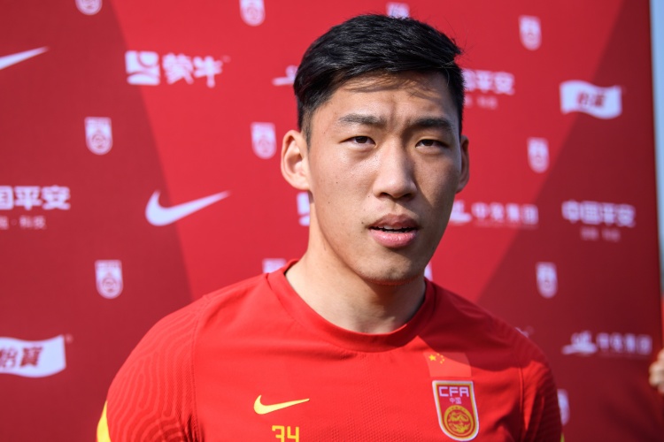  北青體育：朱辰杰是否以“面具人”形象出戰(zhàn)18強(qiáng)賽，仍需多方溝通