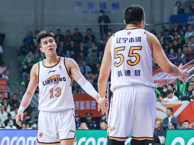  里程碑！韓德君8625分追平郭艾倫 并列遼籃隊史得分王