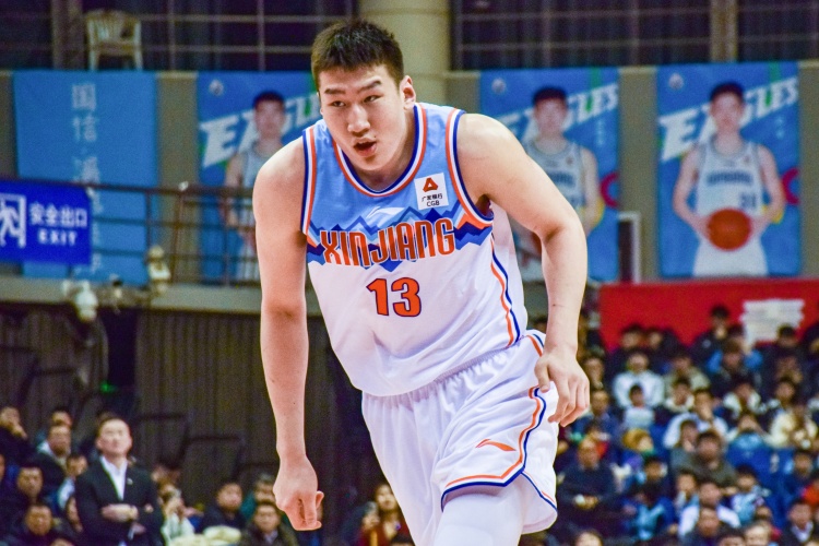  高效輸出！李炎哲半場7中5拿到12分2板1助1斷2帽