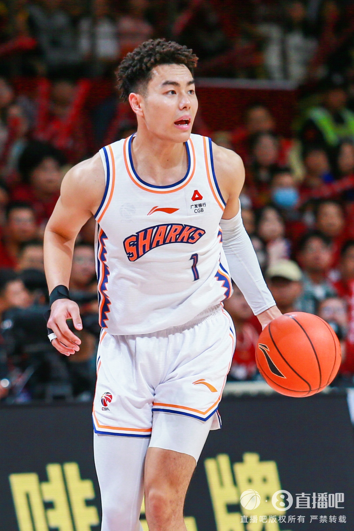  狀態(tài)火熱！李添榮15投10中&三分12中7 得到28分3板2助