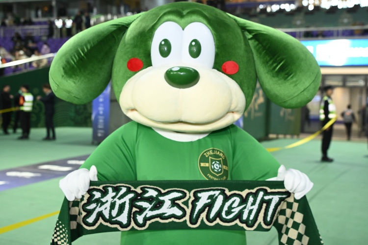  記者：為精簡人數(shù)和優(yōu)化年齡結(jié)構(gòu)，浙江隊今年可能不會報滿35人
