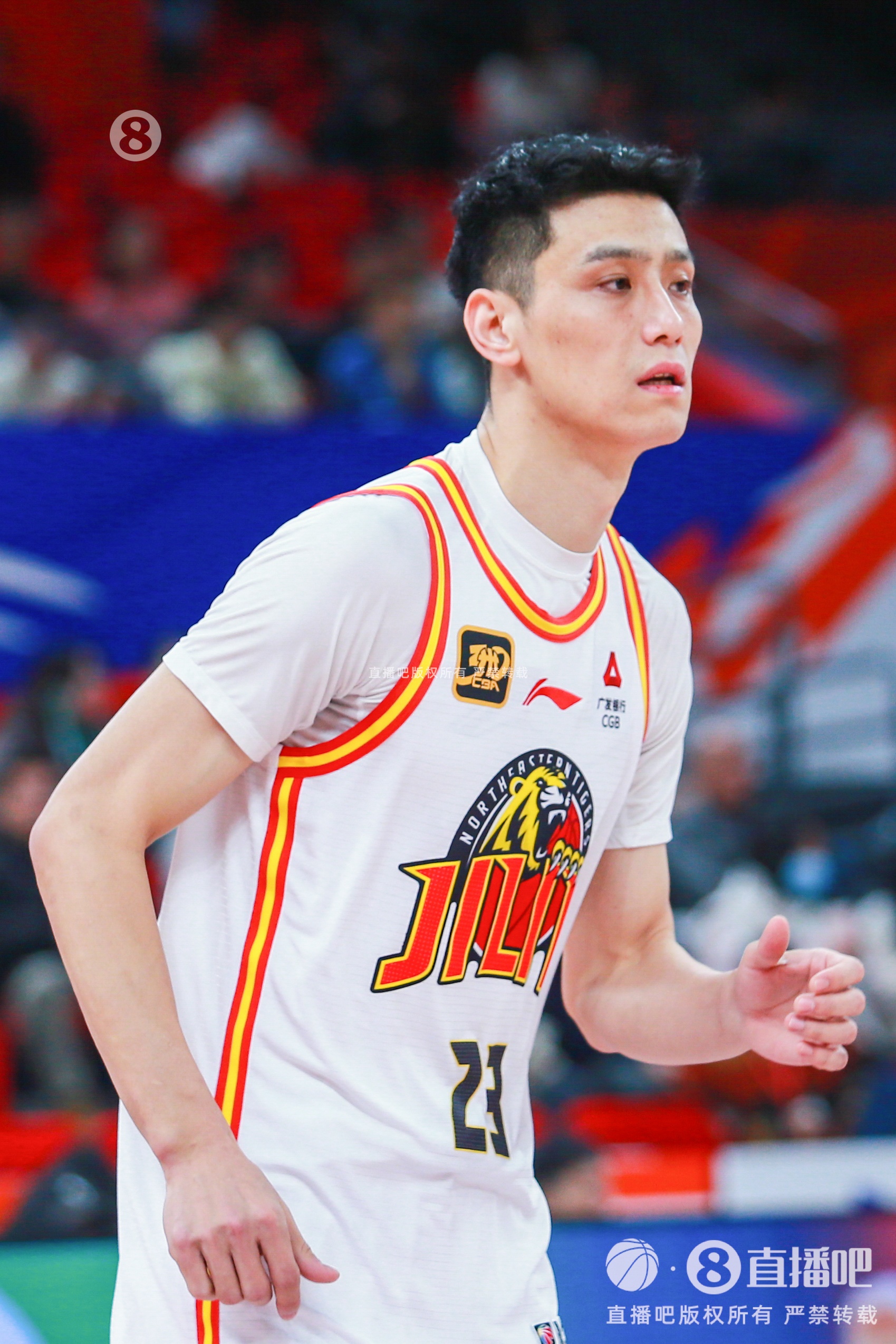  亮眼發(fā)揮！欒利程替補27分鐘 投籃&罰球皆6中6貢獻20分2板2助
