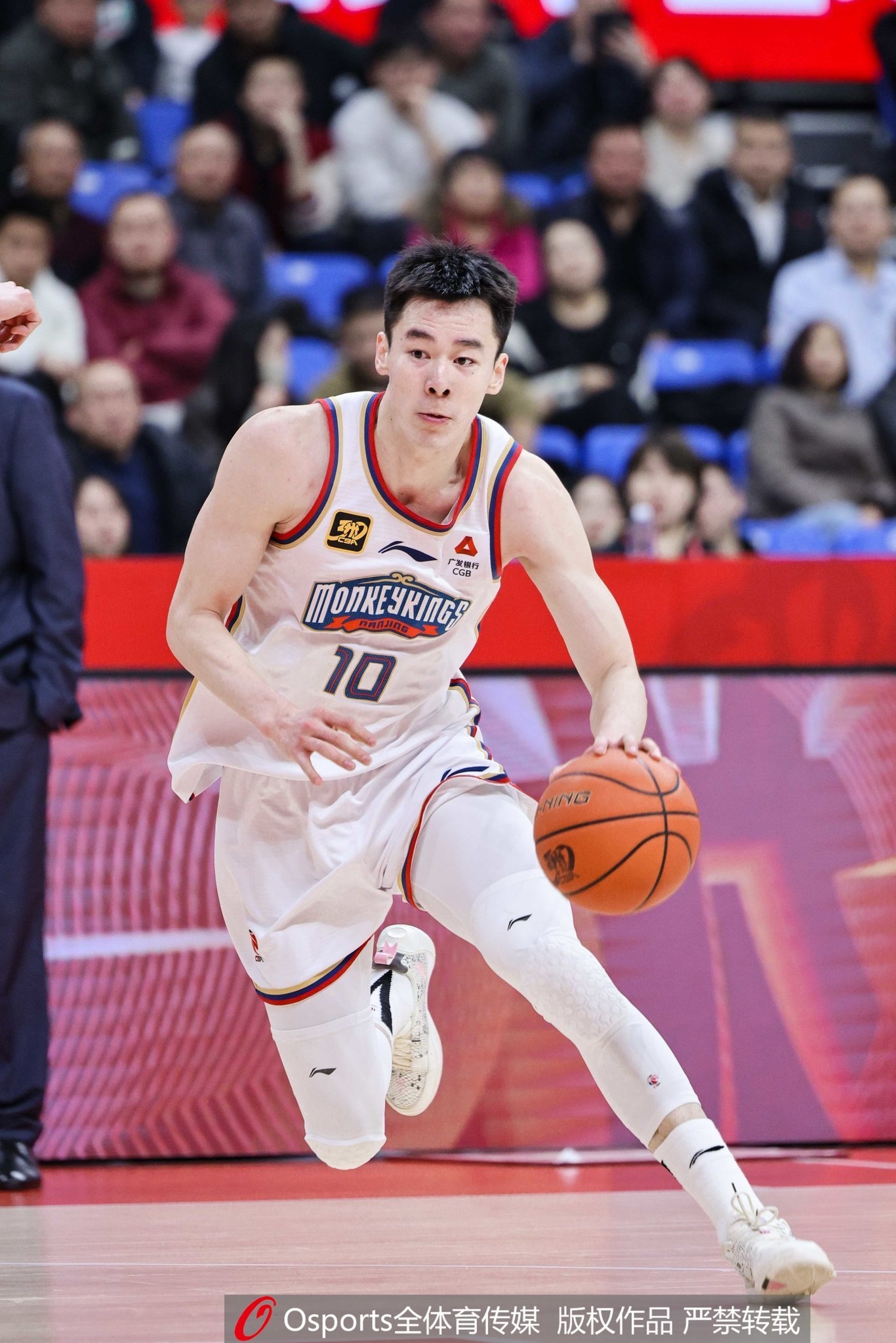  沖擊力十足！郭昊文17投5中&罰球14中12 得到24分10板5助