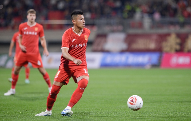  重慶銅梁龍官方：程燁桐傷缺2-3周，黃希揚傷缺1周